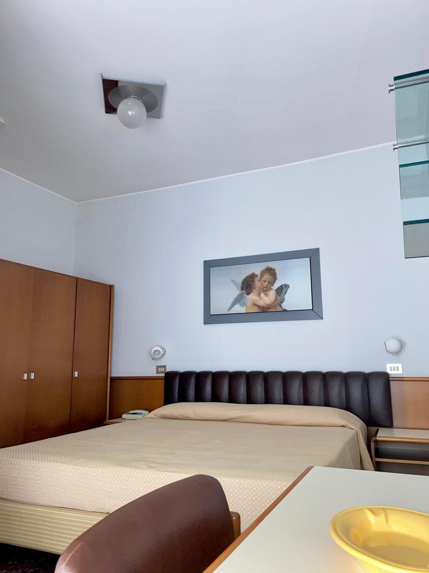 Hotel Astoria Pineto Ngoại thất bức ảnh